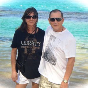 Meet your Posher, Sharon